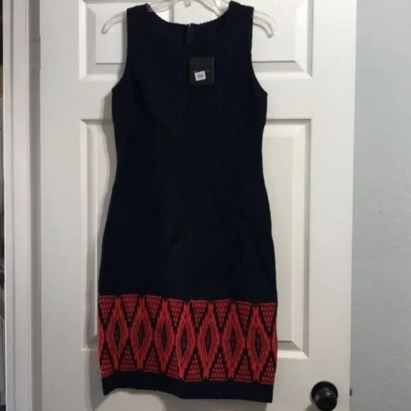 NWT - St. John Navy African Red Baruti Sleeveless Knit, Size 8 ($895) - Picture 1 of 7